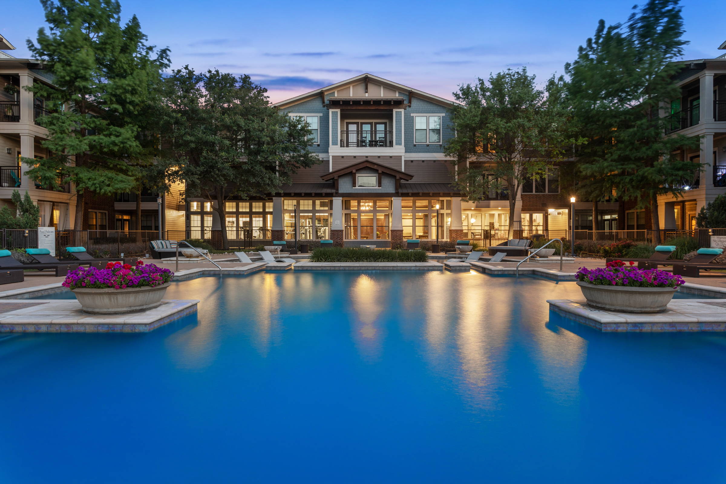 the best luxury apartments in grapevine